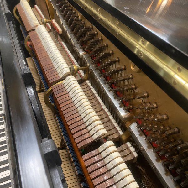 1906-steinway-k132-7.jpg